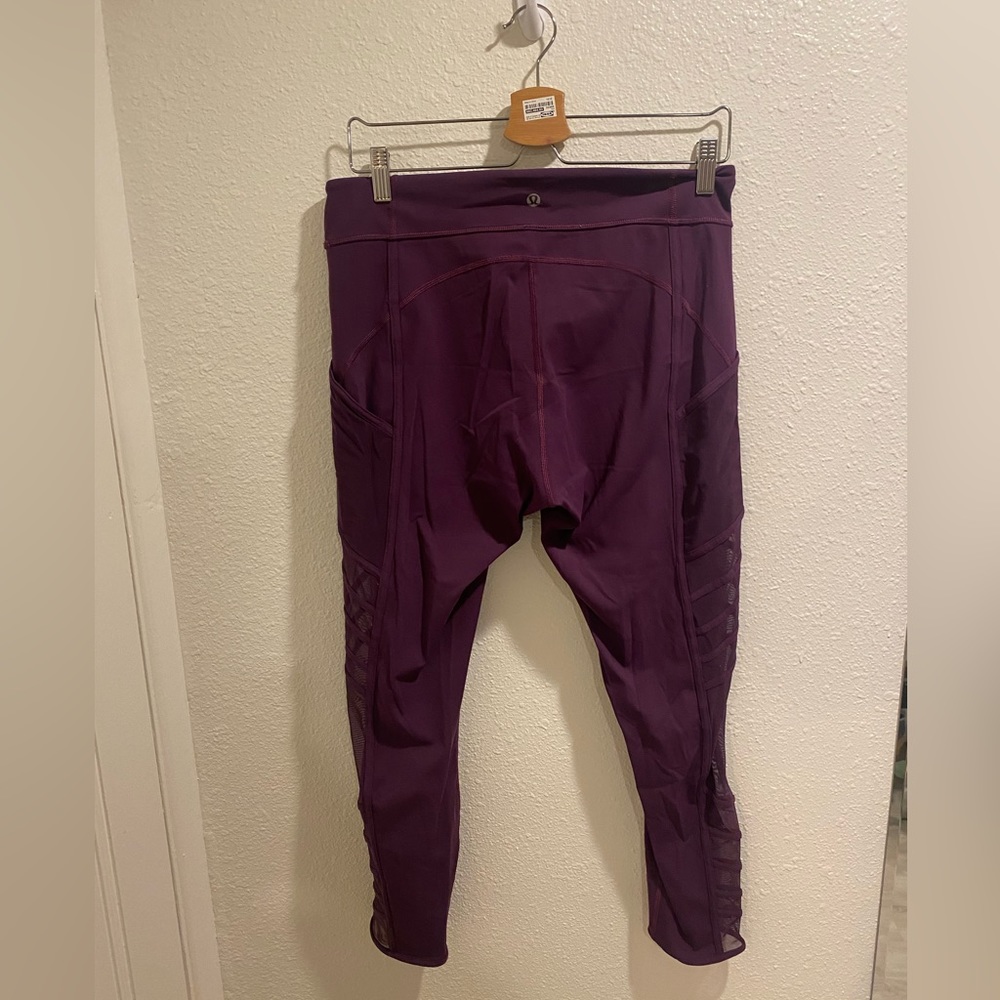 Lululemon Crop Leggings - Size 10